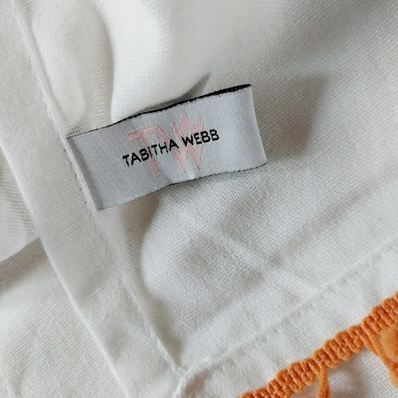 Tabitha Webb Set of 2 Embroidered Bunny Tea Towels Mr Bunny Mrs Honey - Picture 4 of 10